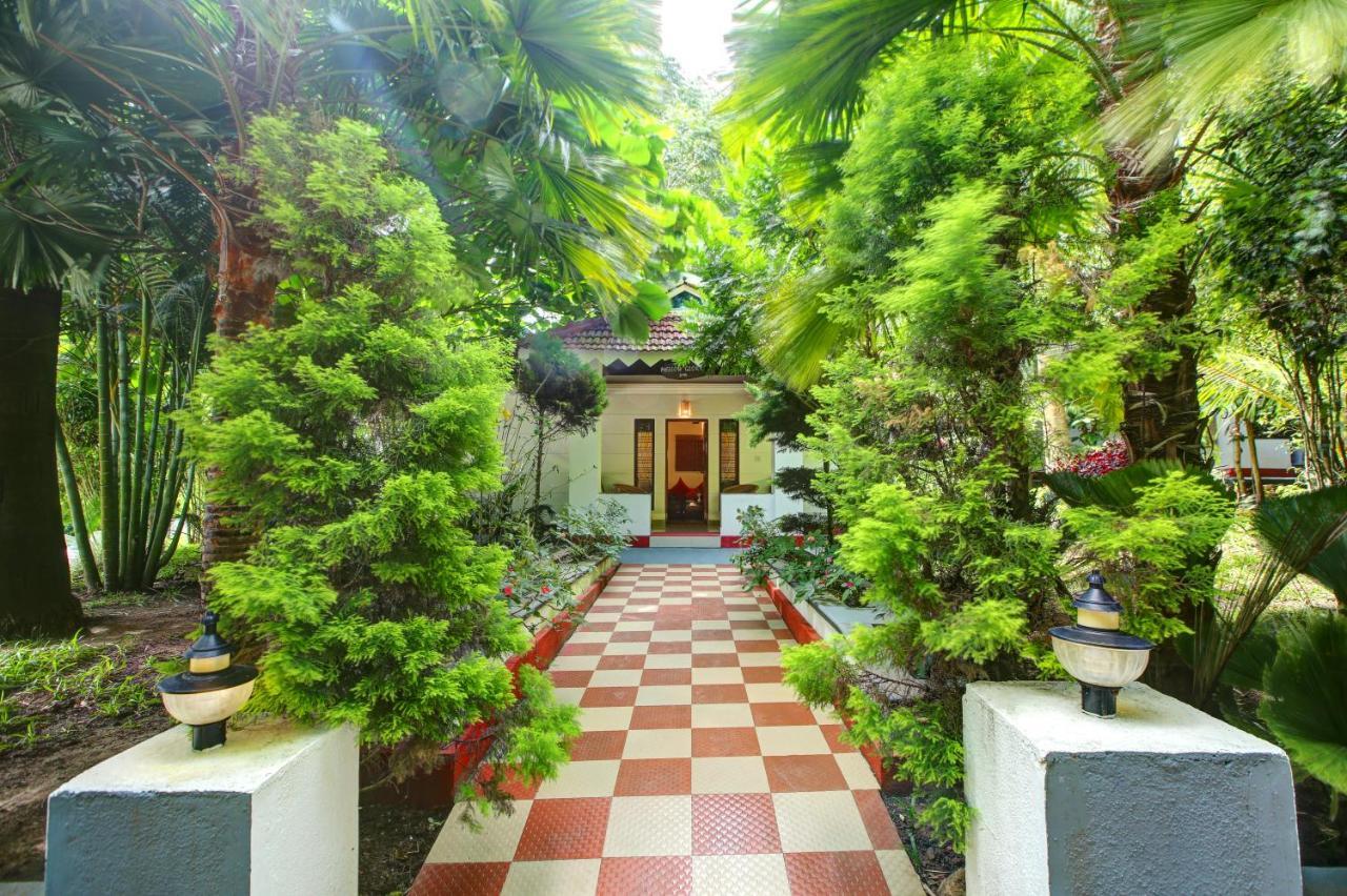Gokulam Grand Resort & Spa, Coorg Kushalnagar Ngoại thất bức ảnh