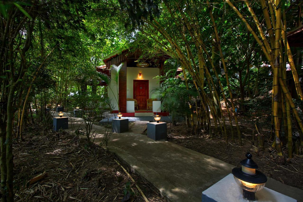Gokulam Grand Resort & Spa, Coorg Kushalnagar Ngoại thất bức ảnh
