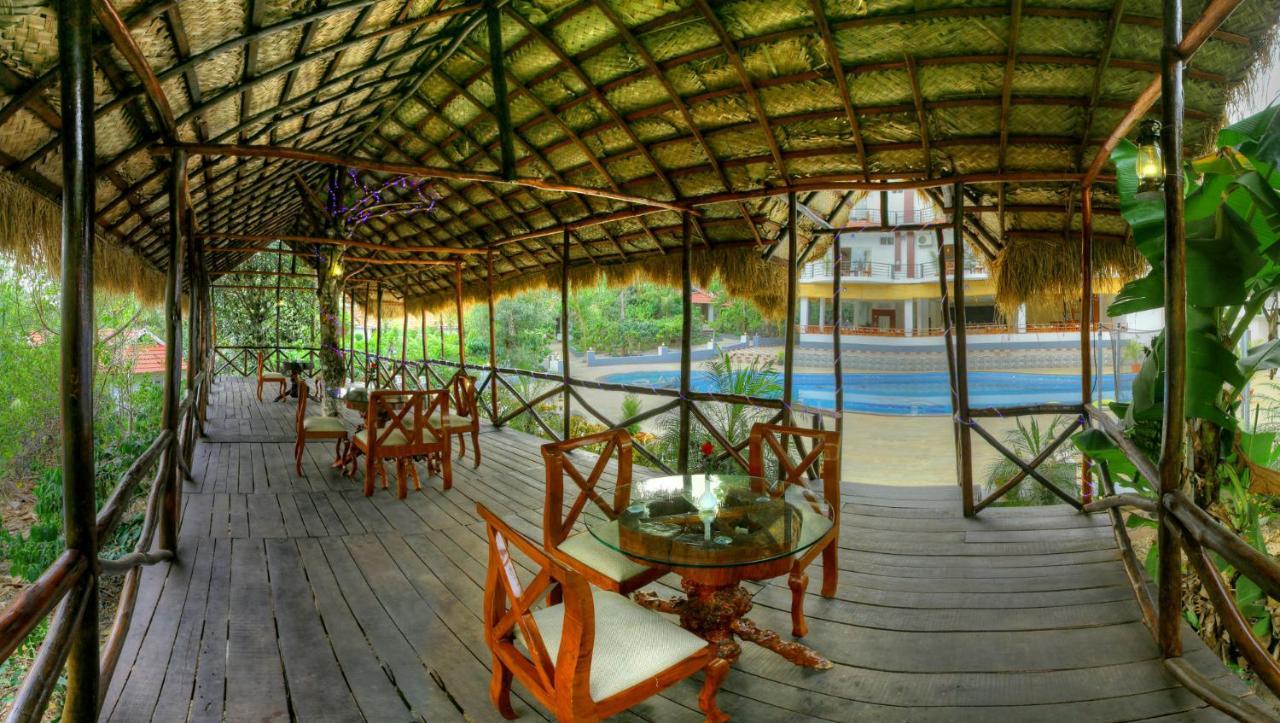 Gokulam Grand Resort & Spa, Coorg Kushalnagar Ngoại thất bức ảnh